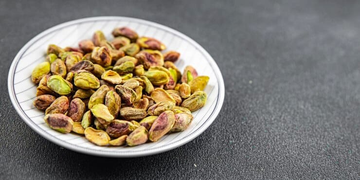 خرید و قیمت مغز پسته اکبری ممتاز + فروش عمده